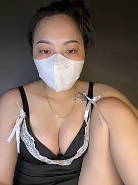 helo-kitty online show from June 10, 1:54 pm