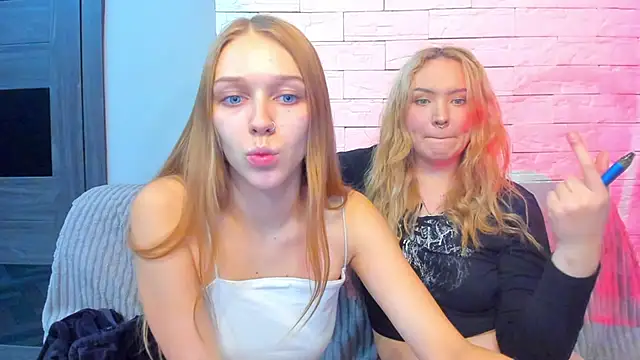 mari martin online show from December 15, 6:13 pm