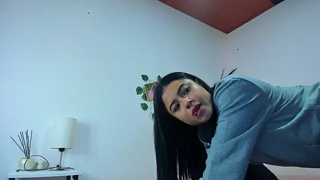 Evelinmiller97 online show from October 27, 3:40 pm