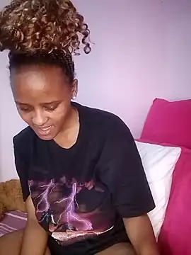 yummy-caramel online show from January 5, 9:07 pm