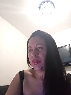 LeilaTaylor online show from January 7, 12:36 am