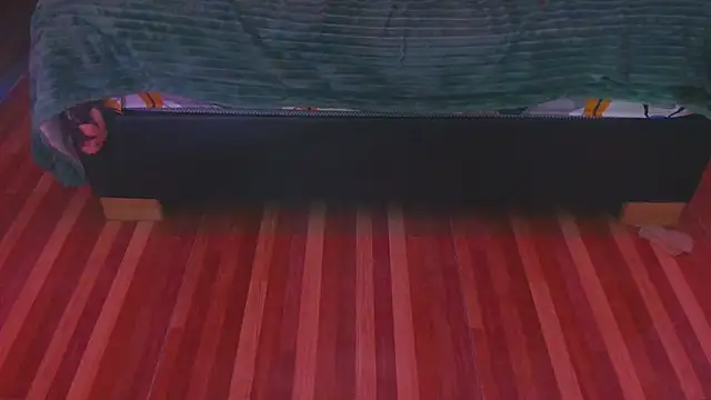 LissyM online show from February 4, 8:12 pm