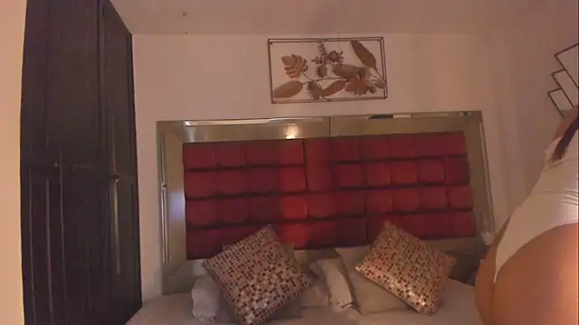 EmmaCarther online show from November 27, 6:44 pm