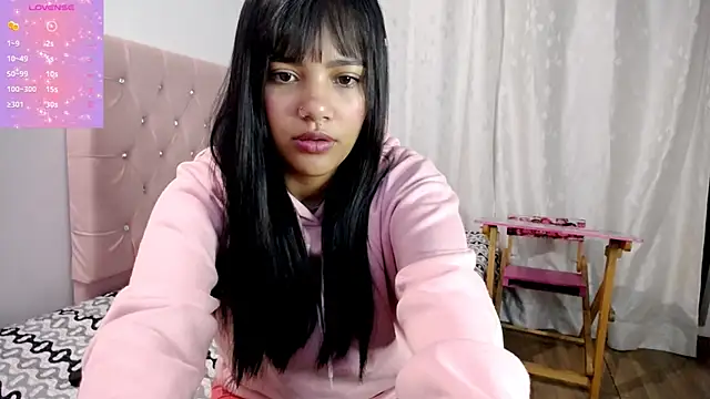 TaylorLight online show from December 16, 10:32 am