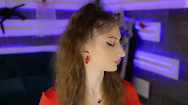 SexyCelline online show from November 13, 5:17 am