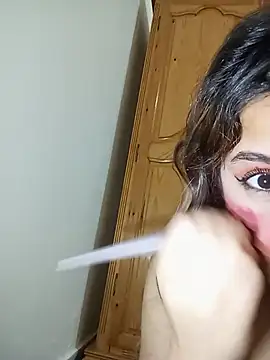 indilasixeey online show from May 24, 3:16 am