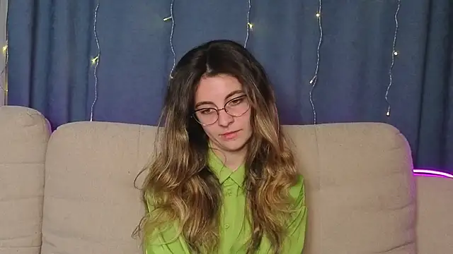 CasandraMickell online show from November 13, 8:19 pm