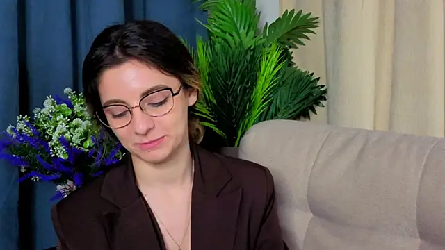 CasandraMickell online show from November 7, 8:36 pm