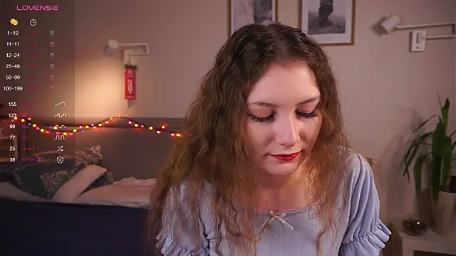 MegganKinson online show from January 7, 5:22 am