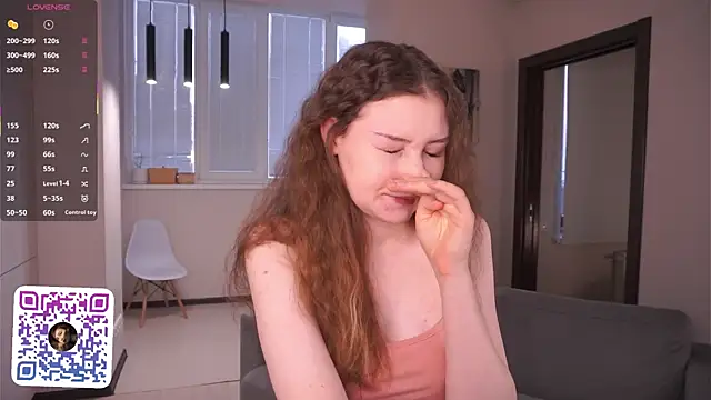 MegganKinson online show from April 17, 4:14 am