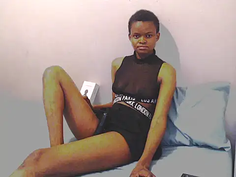 Sweet-PetiteX online show from October 30, 2:36 am