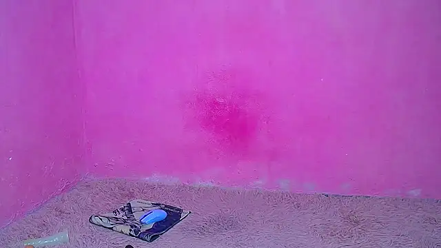 Gigi Scott  online show from April 17, 11:40 pm