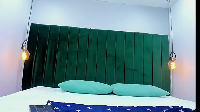 Melody Horney online show from February 19, 3:06 am