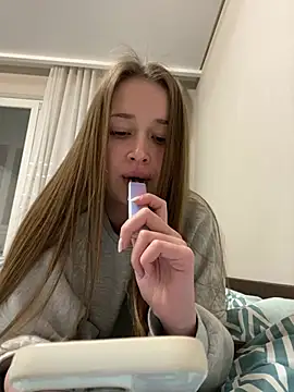 Angel hotyy online show from January 19, 4:36 pm