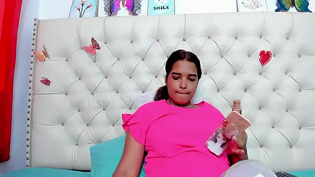 celena wonder online show from June 29, 7:02 pm