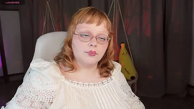 LottieReed online show from February 12, 6:20 pm