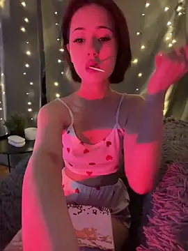 RimaLins online show from December 16, 5:08 pm