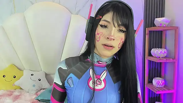 Damiian20  online show from March 18, 12:21 pm