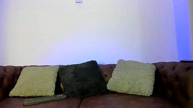 Suckdream1 online show from December 4, 1:24 pm