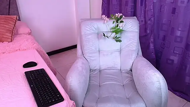 victoriagot  online show from November 4, 3:33 am