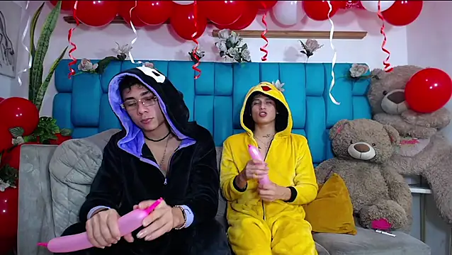 Hot Boys Latinos X online show from February 13, 11:39 pm