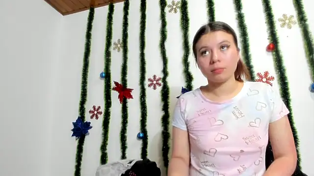 Vanessa Martinz online show from December 5, 1:56 pm