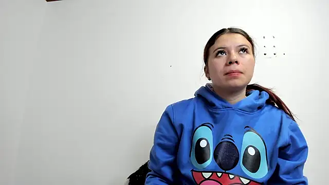 Vanessa Martinz online show from November 9, 12:23 pm