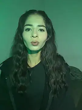 phenixpink22 online show from November 3, 4:49 am