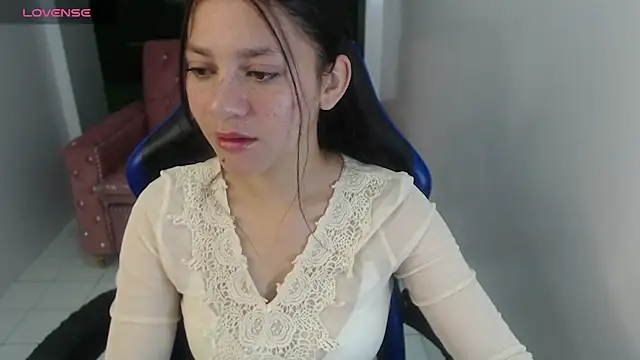 velvetvixen t online show from November 10, 1:06 pm