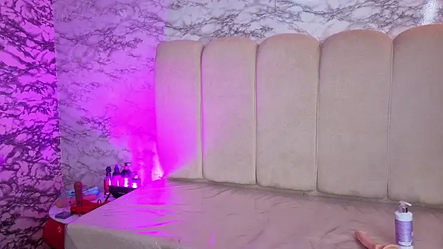 Afrodita Wild v online show from February 25, 3:38 am