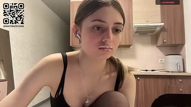 AidaGloshen online show from April 6, 3:57 pm