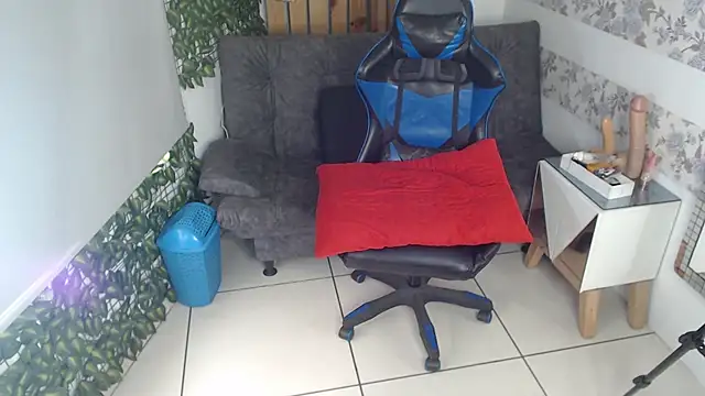 darian boobs online show from October 28, 2:12 pm