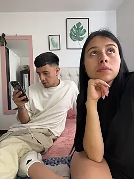 BIJOU SECRET online show from March 7, 6:59 pm