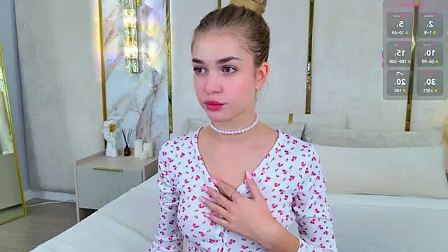 JenniNellson online show from November 7, 5:40 pm