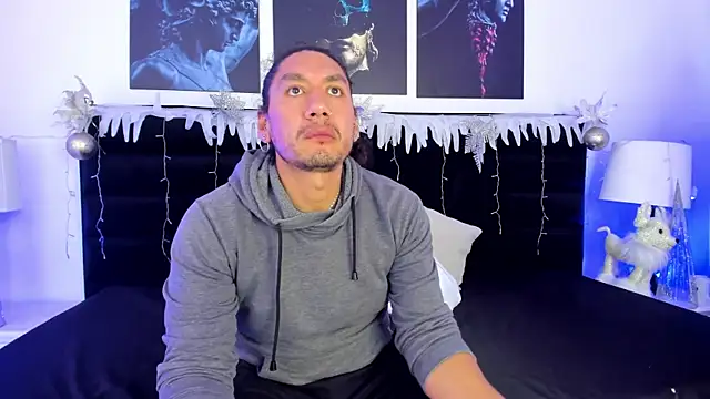 ErosyVenus69 online show from November 18, 5:58 pm