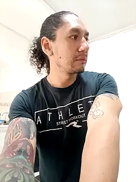 ErosyVenus69 online show from November 17, 5:57 pm