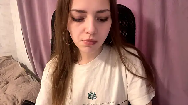 AliceStacy online show from November 30, 8:51 am