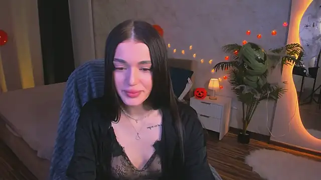 LostinAlaska online show from October 28, 8:35 pm