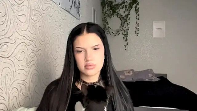 Sylira fable online show from November 3, 11:25 am