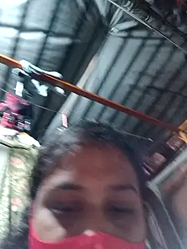 Danielbutterfly online show from October 31, 5:09 am