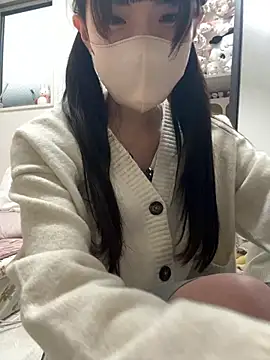 miku pipipi online show from December 4, 10:10 pm