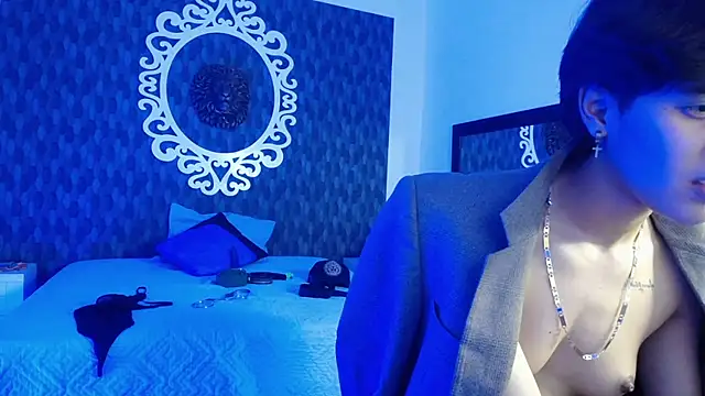 Ghost  Girl  online show from November 8, 4:50 am