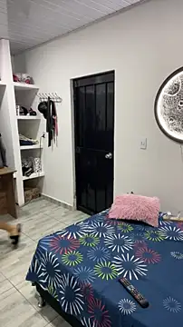 Hot2gether69 online show from November 4, 10:04 pm