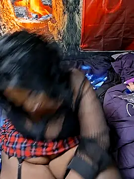 veronicasteel73 online show from November 16, 1:00 pm