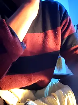 Hot-Rubyy online show from December 18, 3:39 pm