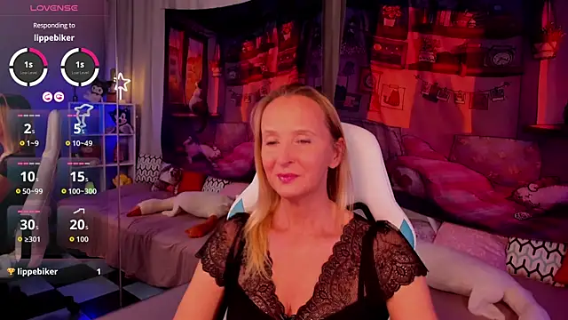 ScarlettPalmer online show from November 5, 10:42 am