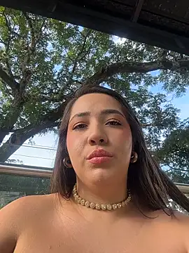 Hannahpradaa  online show from November 20, 9:27 pm