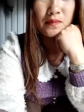 emini-xx online show from March 15, 6:04 am