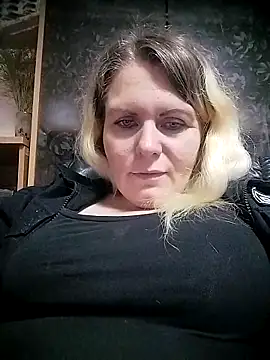 Lana-murr online show from November 9, 6:37 pm