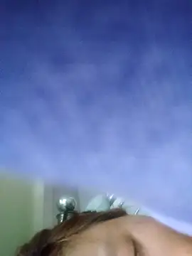 bella-la online show from February 19, 8:47 am